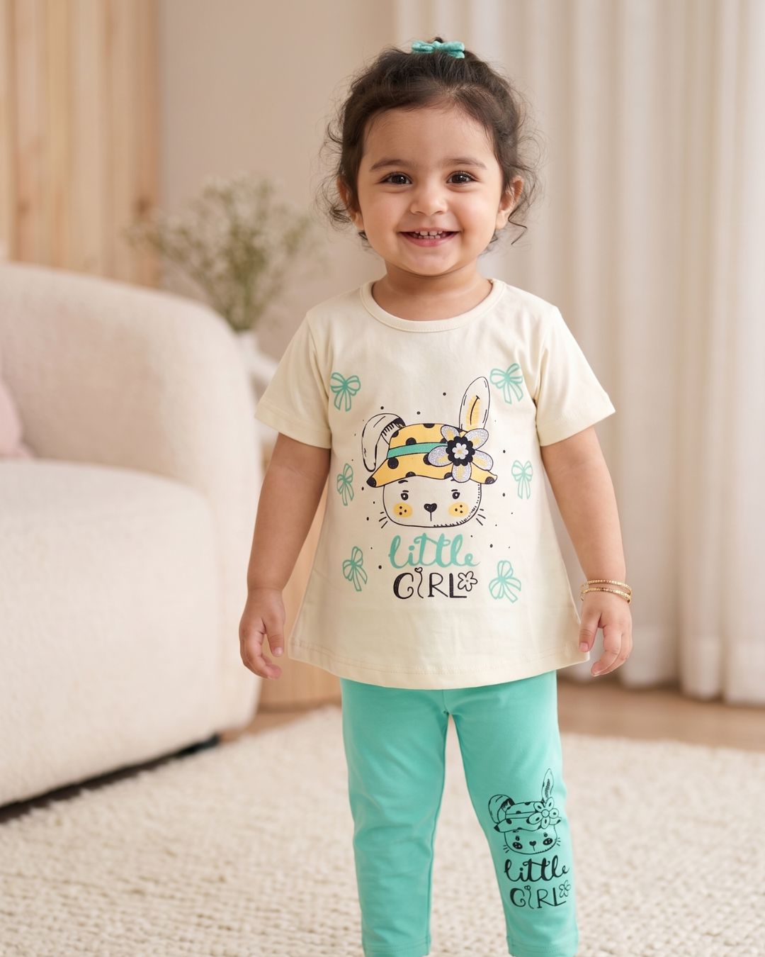 Little Girl Bunny Print T-Shirt & Leggings Set - Green