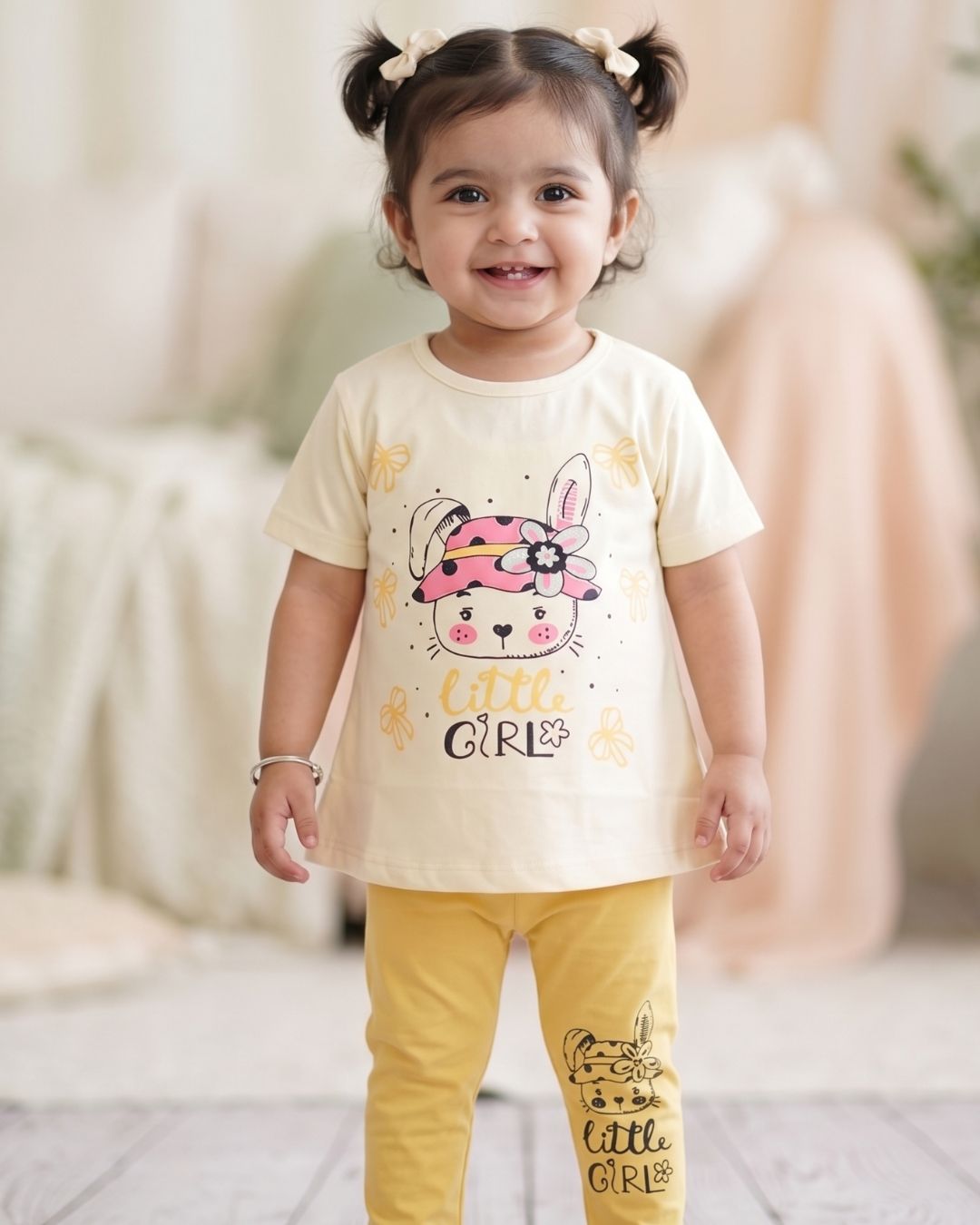 Little Girl Bunny Print T-Shirt & Leggings Set - Yellow